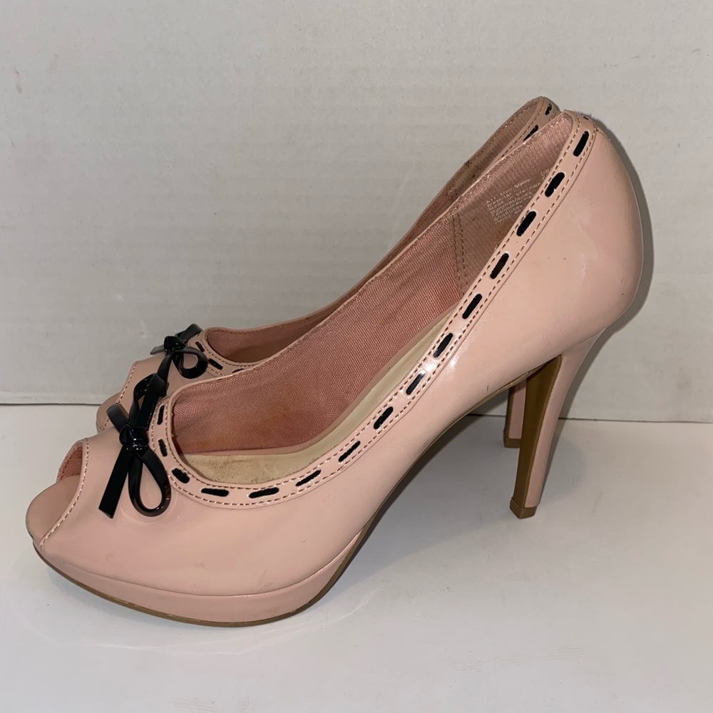 Fioni Nude Heels Size 7.5 - Picture 7 of 13